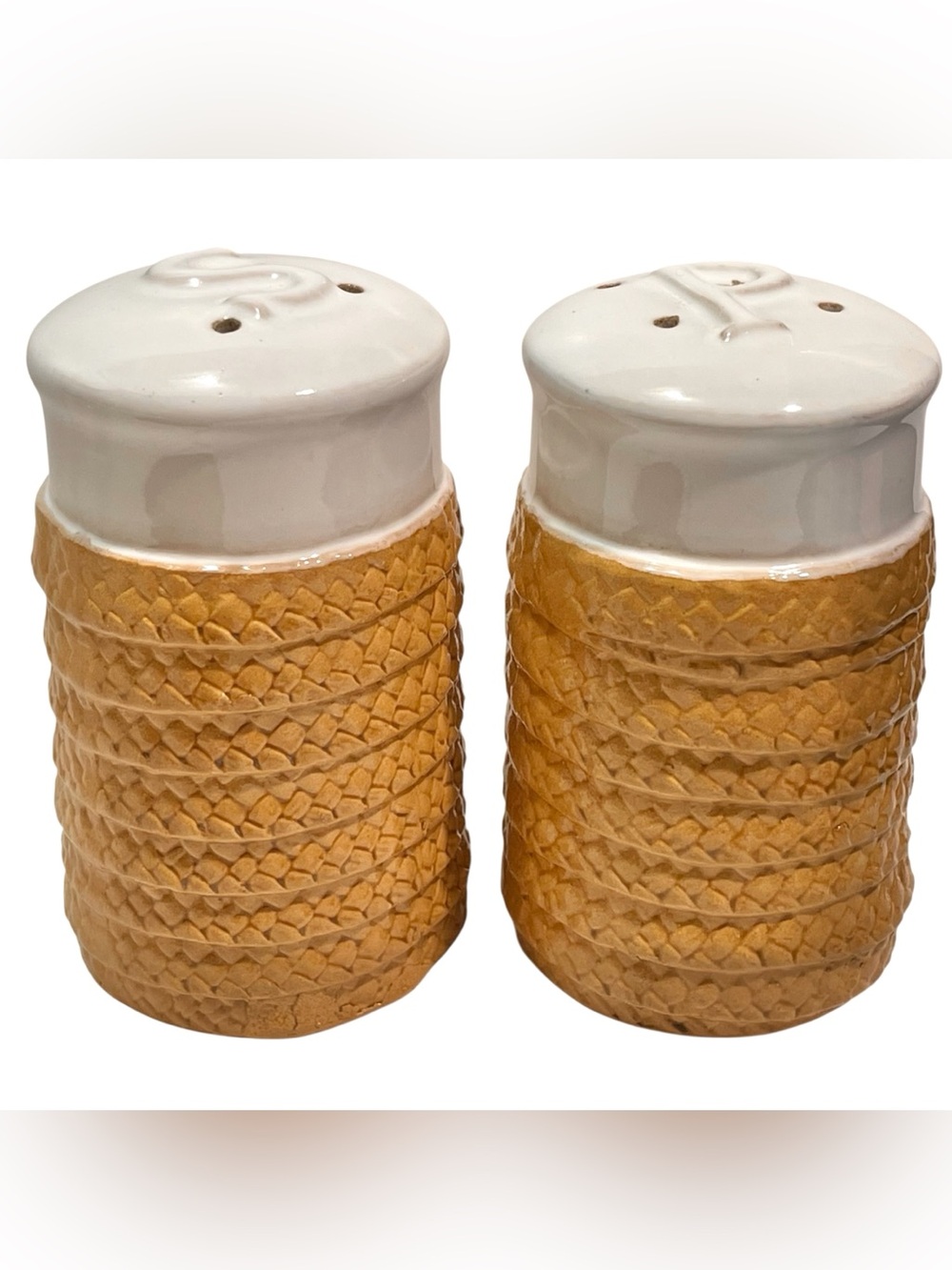 Vintage 1960s Holt Howard Salt and Pepper Shakers Ceramic with Rustic Rope Japan